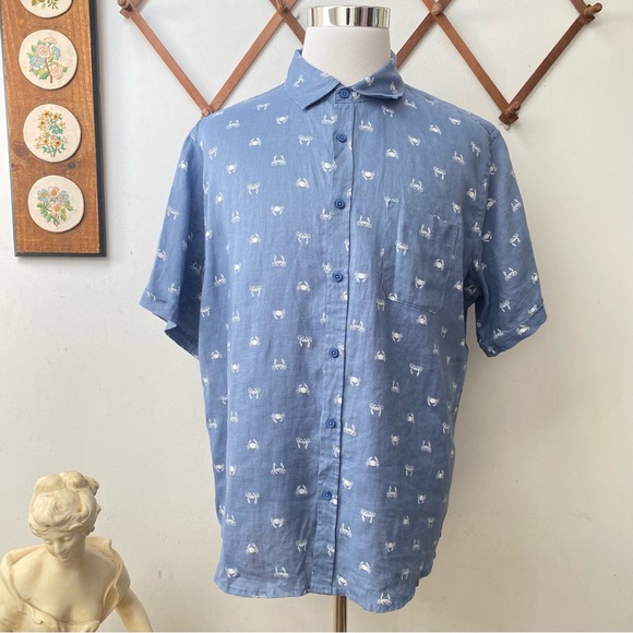 Saks Fifth Avenue Other - Saks Fifth Avenue Linen Crab Print Button Up Shirt